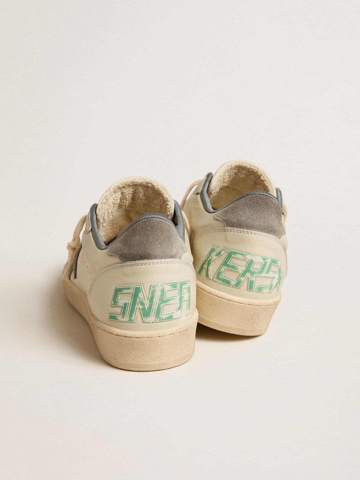 Ball Star in nappa leather with gray suede star and heel tab